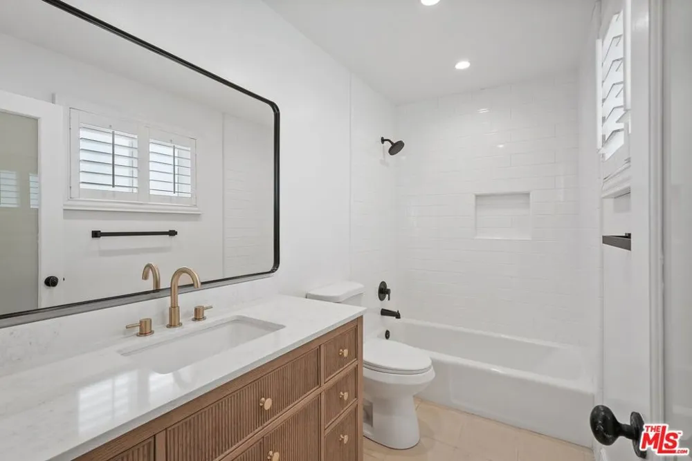 1622 Palisades Drive Los Angeles, CA 90272