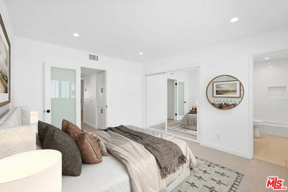 1622 Palisades Drive Los Angeles, CA 90272