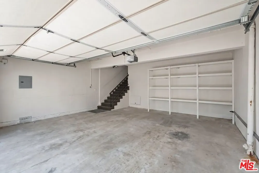1622 Palisades Drive Los Angeles, CA 90272