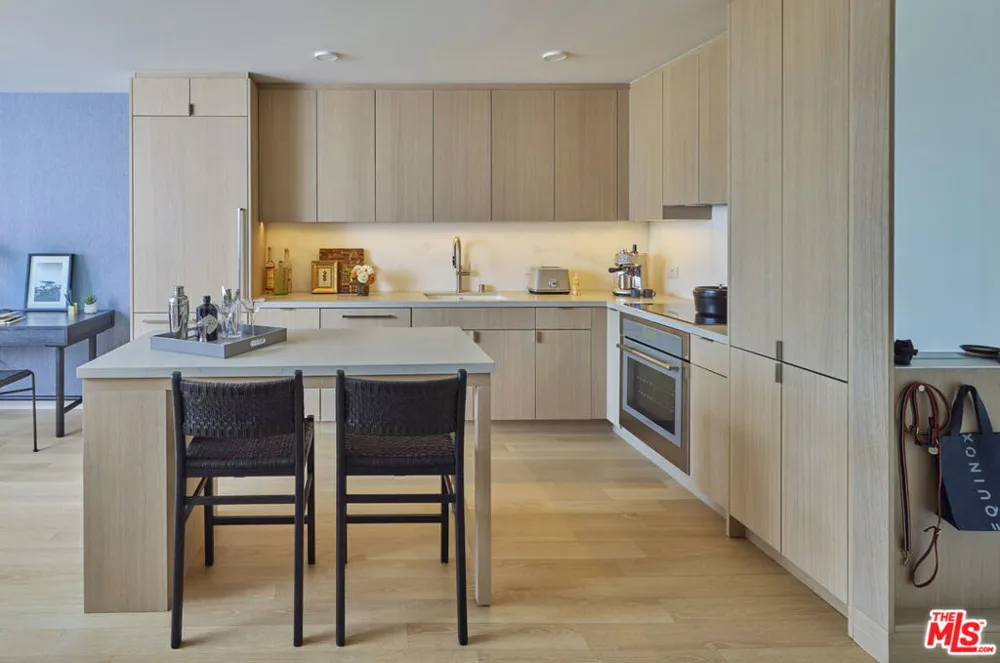 700 Broadway #439 Santa Monica, CA 90401