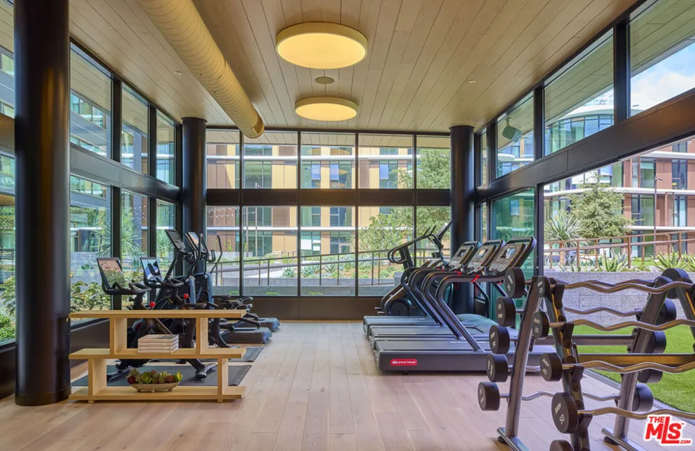700 Broadway #439 Santa Monica, CA 90401