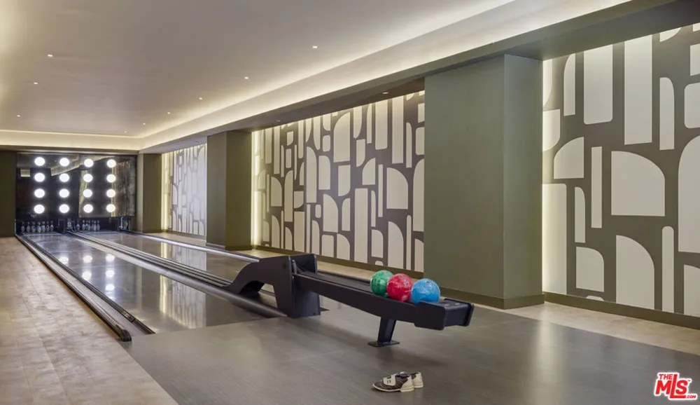 700 Broadway #560 Santa Monica, CA 90401