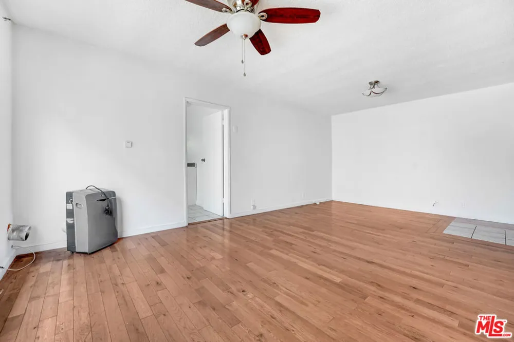 1427 Martel Avenue #6 Los Angeles, CA 90046