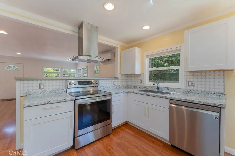 6454 11th Lucerne, CA 95458
