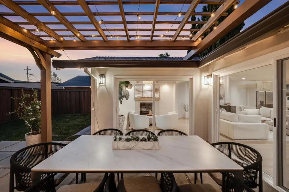 1218 Sanchez Way Redwood City, CA 94061