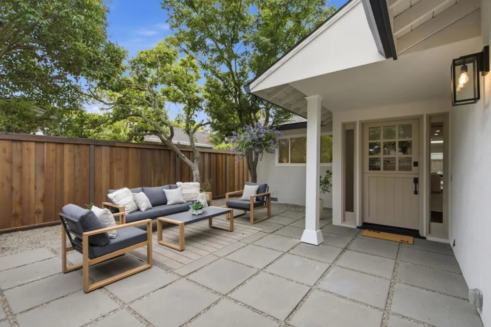 1218 Sanchez Way Redwood City, CA 94061