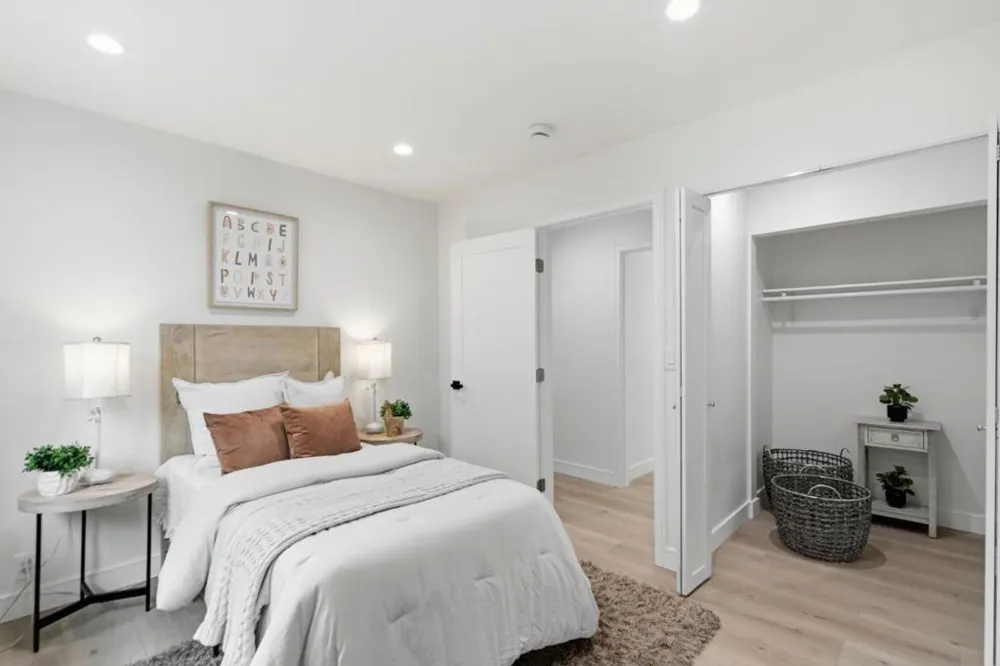 1218 Sanchez Way Redwood City, CA 94061