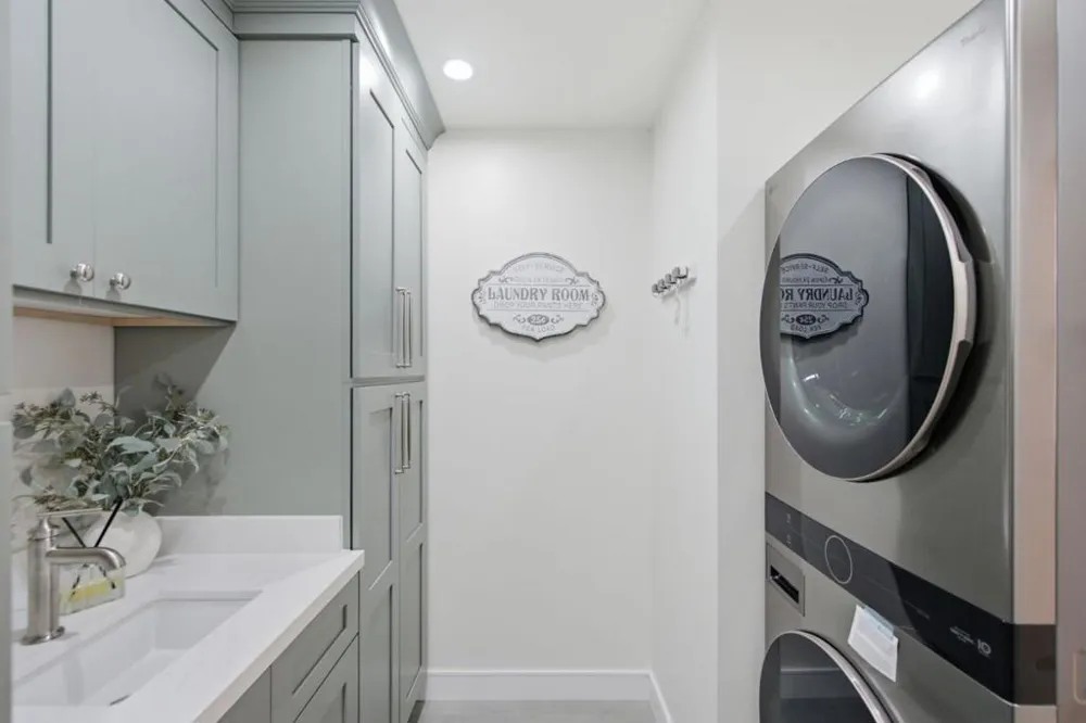 1218 Sanchez Way Redwood City, CA 94061