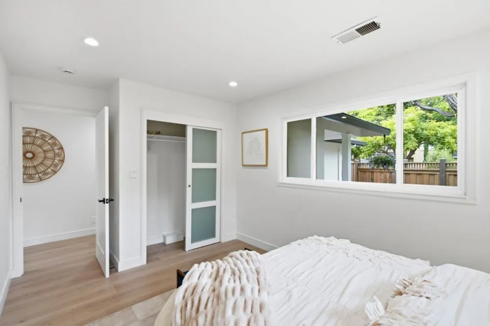 1218 Sanchez Way Redwood City, CA 94061