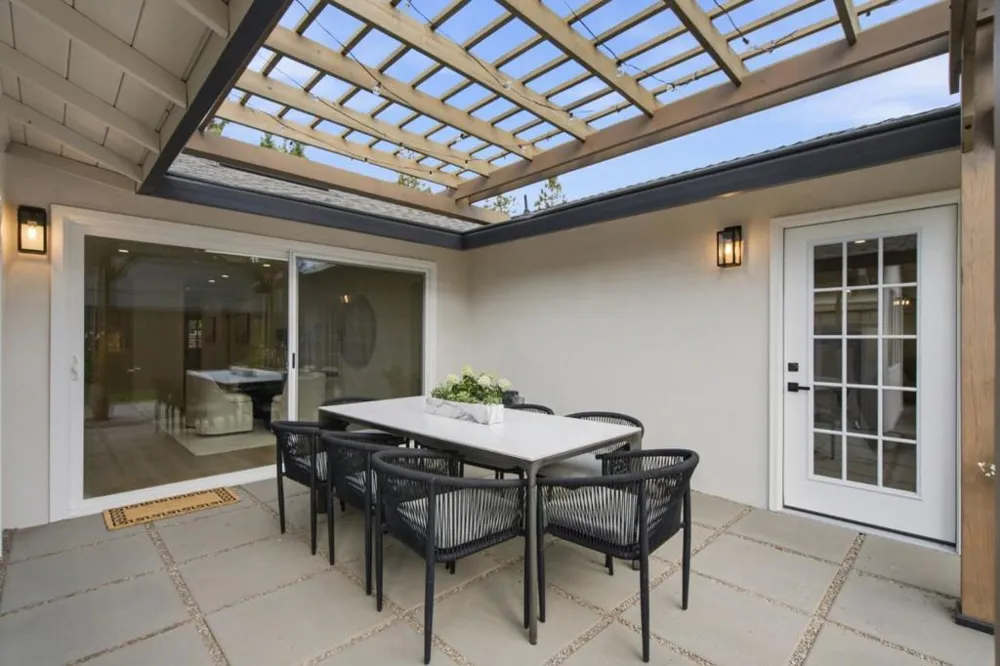 1218 Sanchez Way Redwood City, CA 94061