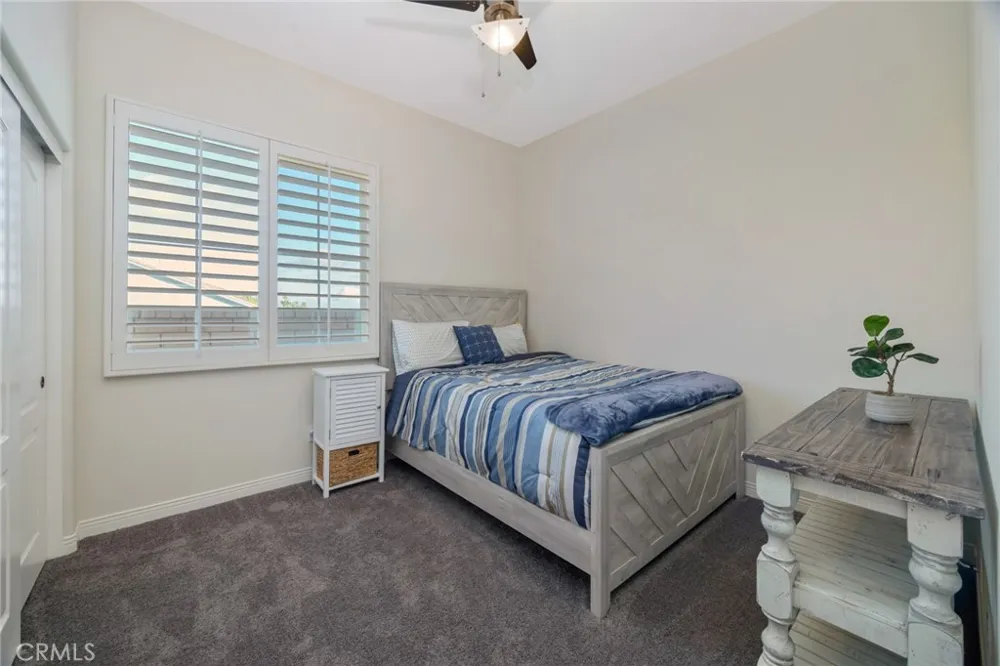 23 Volta Del Tintori Lake Elsinore, CA 92532