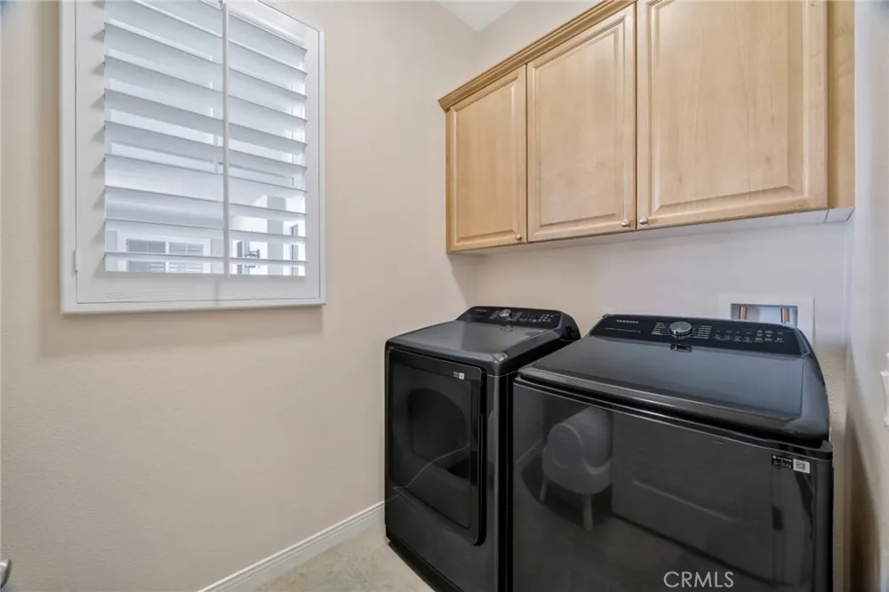 23 Volta Del Tintori Lake Elsinore, CA 92532
