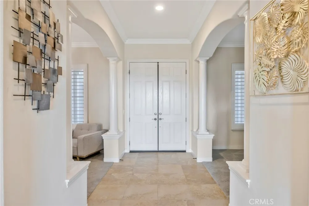 23 Volta Del Tintori Lake Elsinore, CA 92532