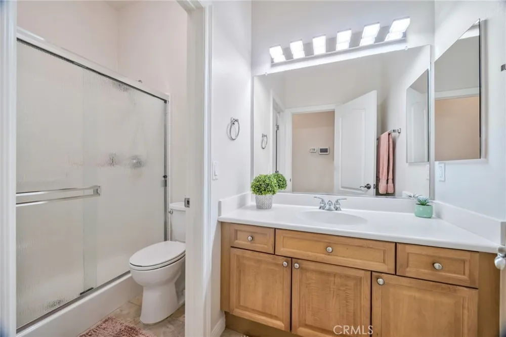 23 Volta Del Tintori Lake Elsinore, CA 92532