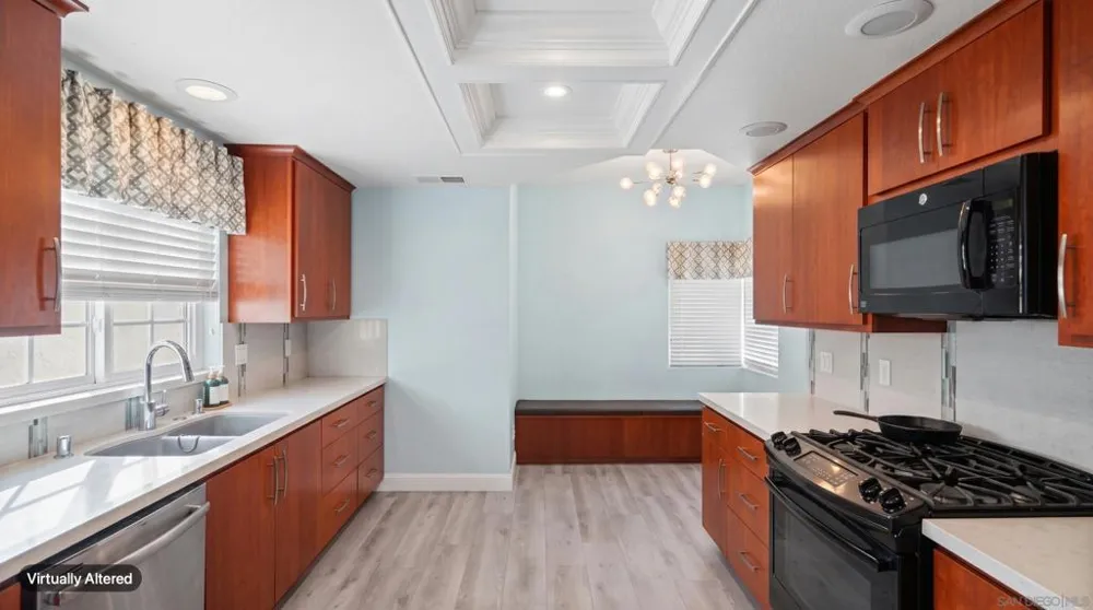 16424 Avenida Venusto #C San Diego, CA 92128