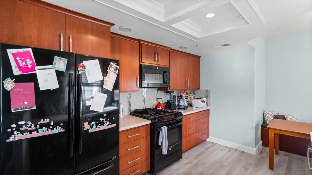16424 Avenida Venusto #C San Diego, CA 92128