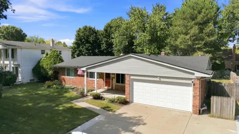4957 Hubbard Drive