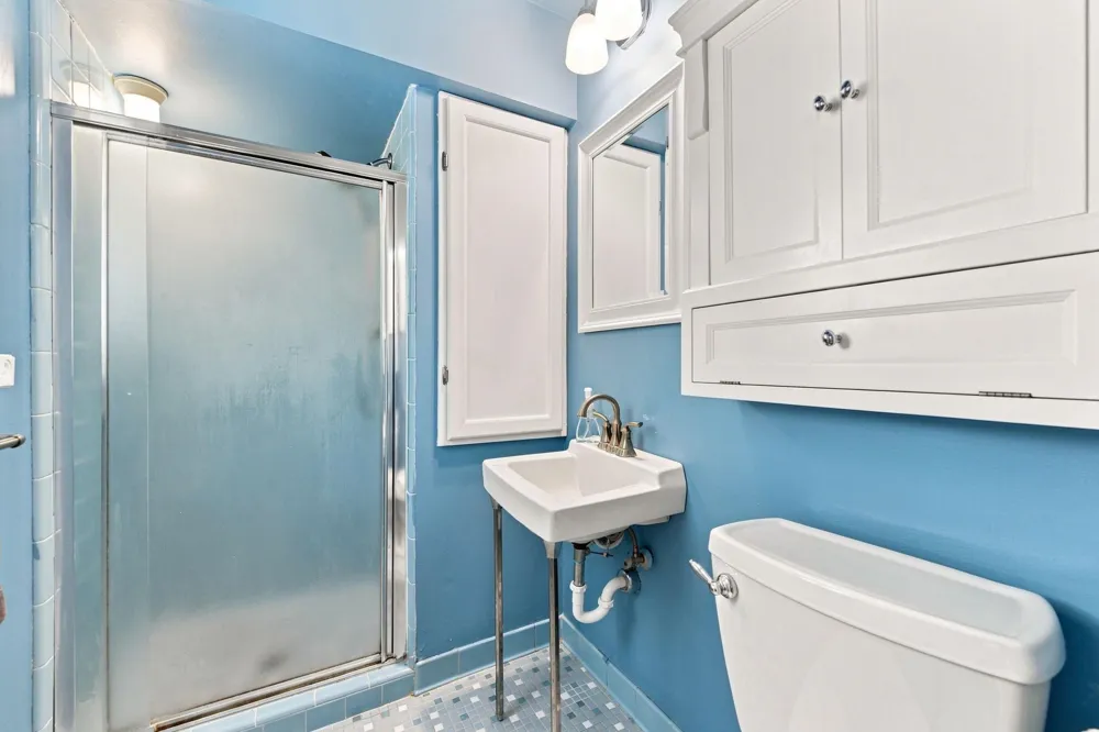 4957 Hubbard Drive Troy City, MI 48085