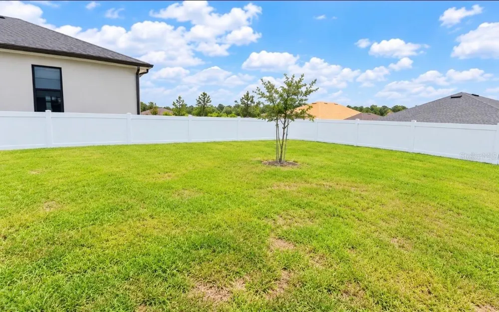 6471 CHORUS DRIVE Mascotte, FL 34753