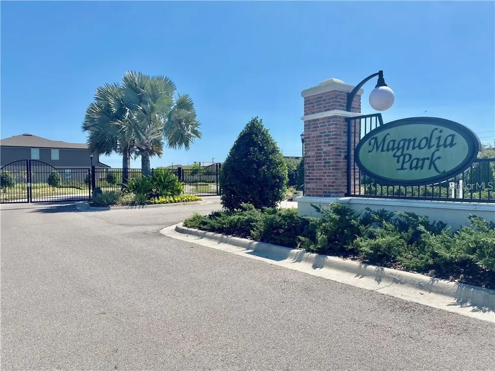 9141 HILLCROFT DRIVE Riverview, FL 33578