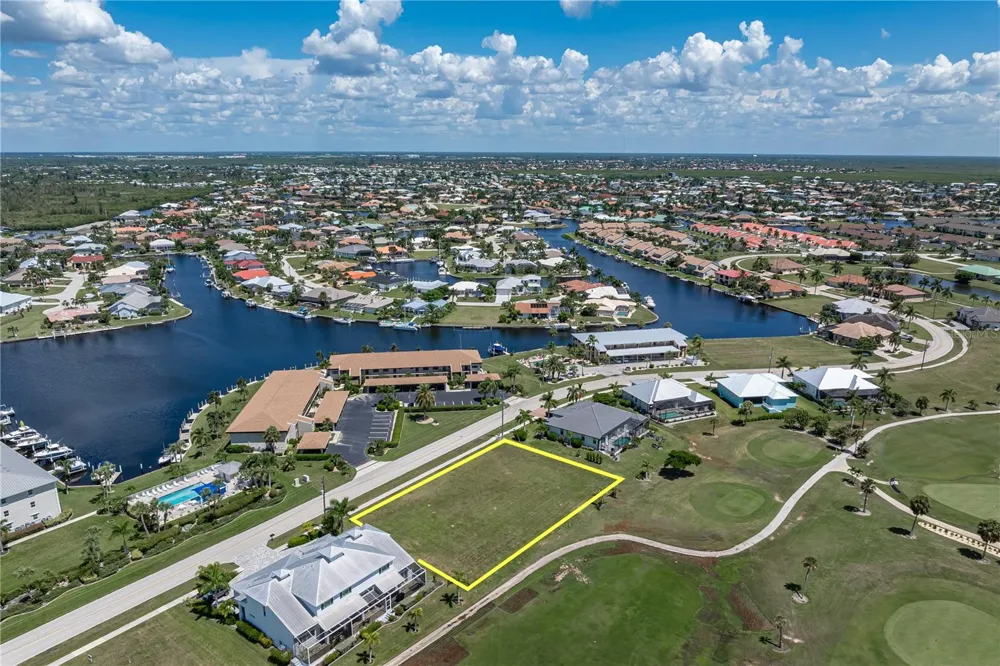 3661 BAL HARBOR BOULEVARD Punta Gorda, FL 33950