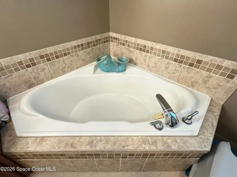 130 COUNTRY WOODS PLACE Merritt Island, FL 32952
