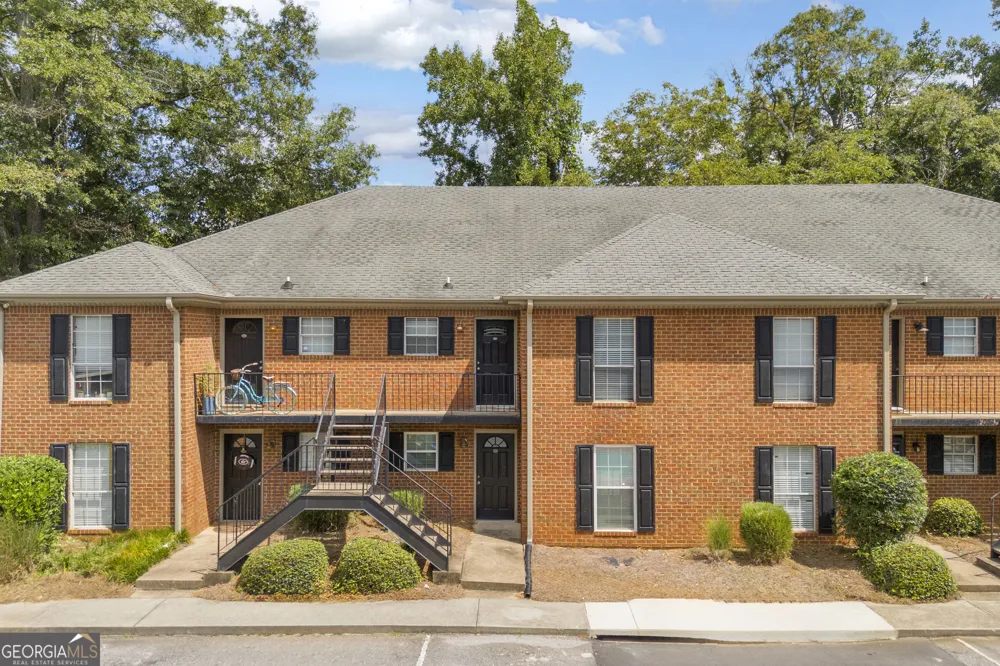 1055 Baxter ST Athens, GA 30606