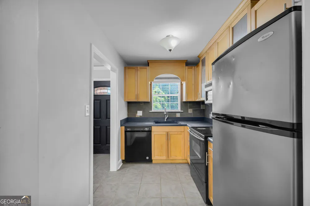 1055 Baxter ST Athens, GA 30606
