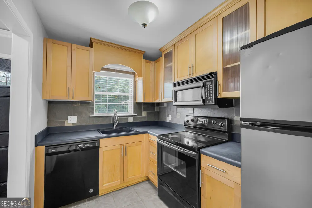 1055 Baxter ST Athens, GA 30606