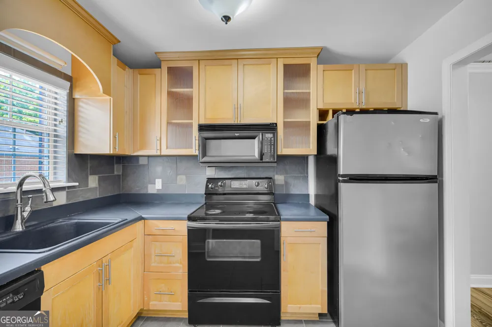 1055 Baxter ST Athens, GA 30606