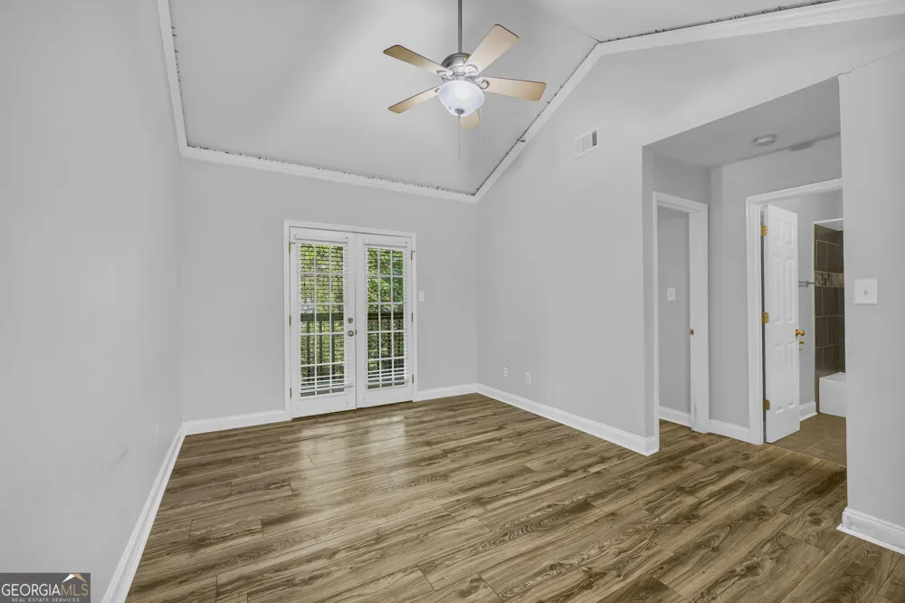 1055 Baxter ST Athens, GA 30606