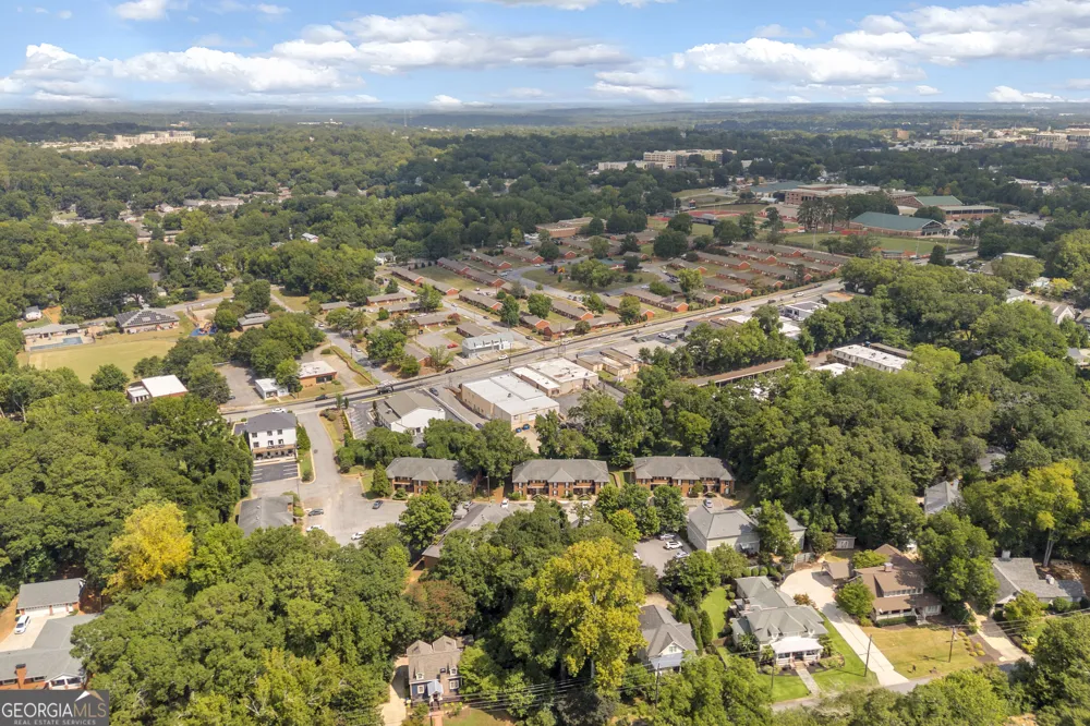 1055 Baxter ST Athens, GA 30606