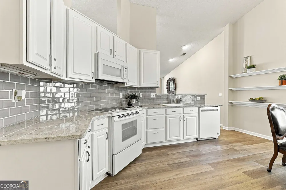 209 Collierstown WAY Peachtree City, GA 30269