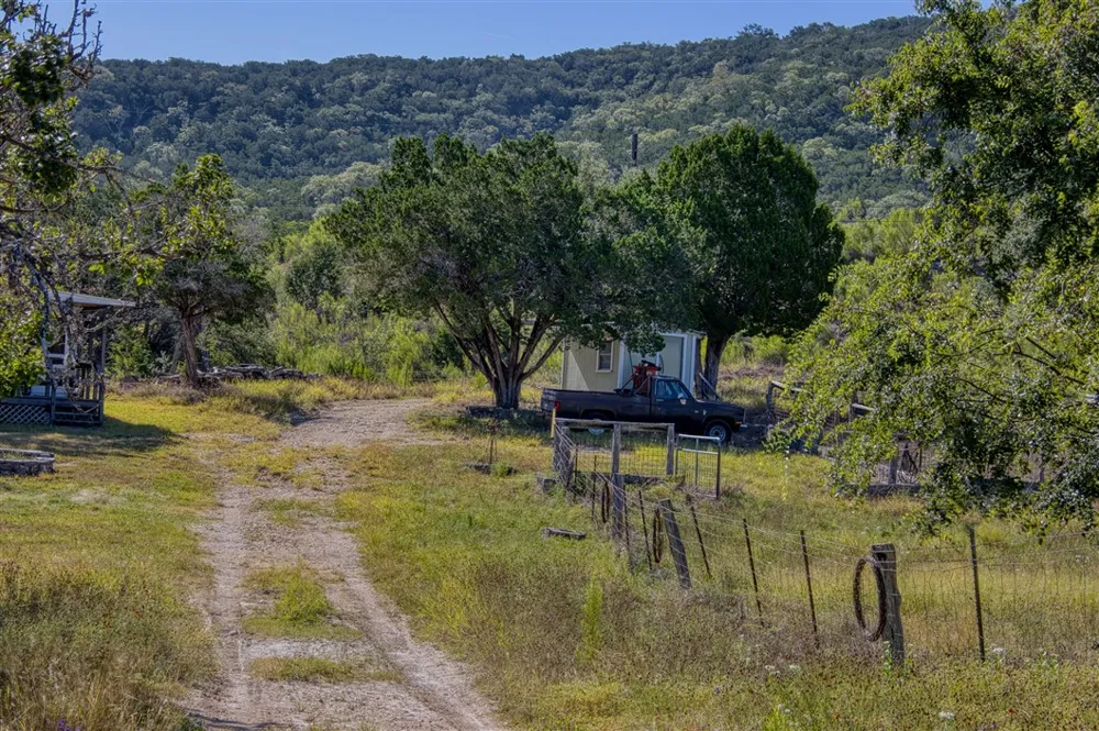 1316 Indian Creek Road Bandera, TX 78003