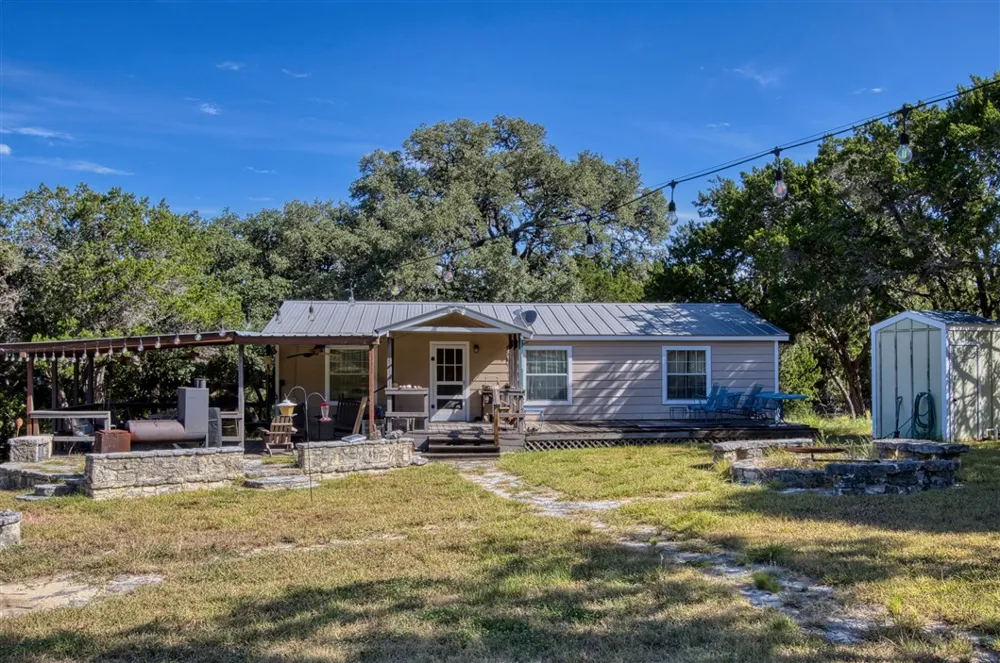 1316 Indian Creek Road Bandera, TX 78003