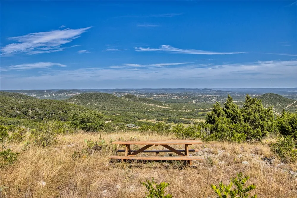 1316 Indian Creek Road Bandera, TX 78003