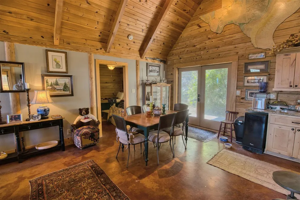 1316 Indian Creek Road Bandera, TX 78003