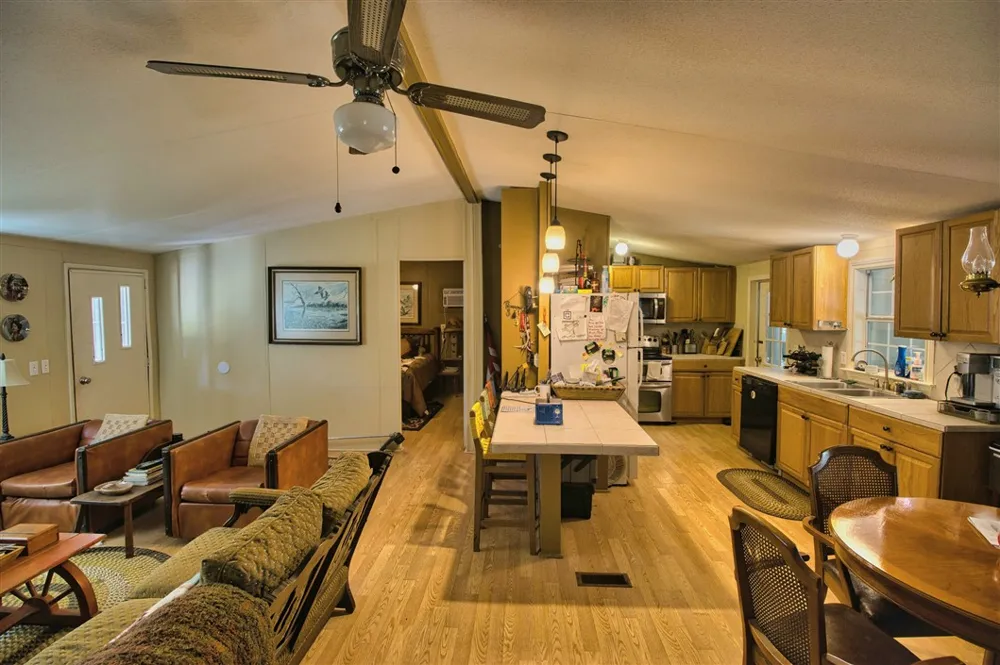 1316 Indian Creek Road Bandera, TX 78003