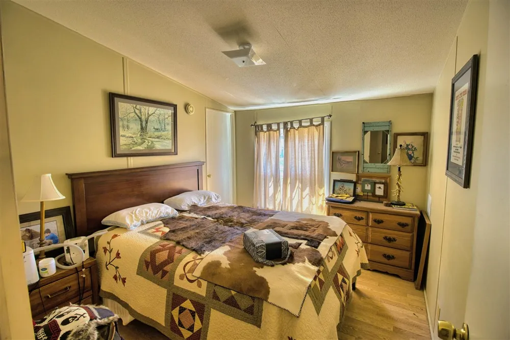 1316 Indian Creek Road Bandera, TX 78003