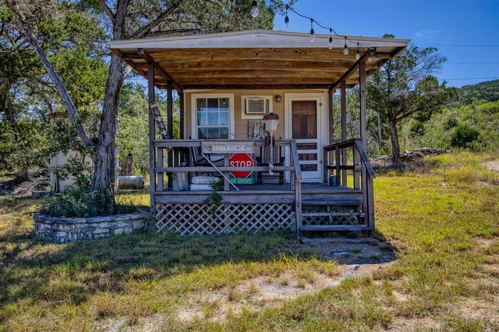 1316 Indian Creek Road Bandera, TX 78003