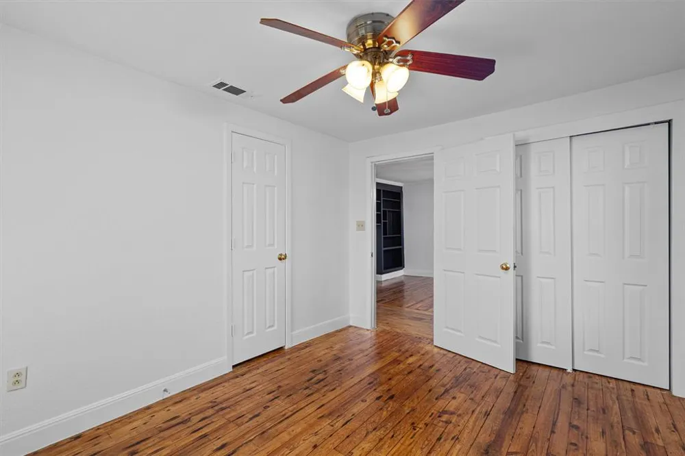 403 Blackson Avenue Austin, TX 78752