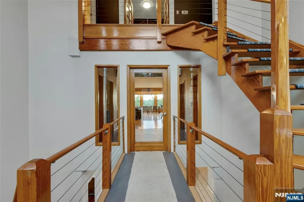 69 Cedar Pond Lane Chester, NY 10918