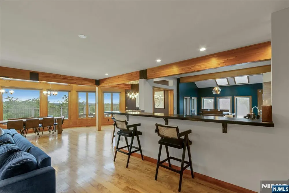 69 Cedar Pond Lane Chester, NY 10918