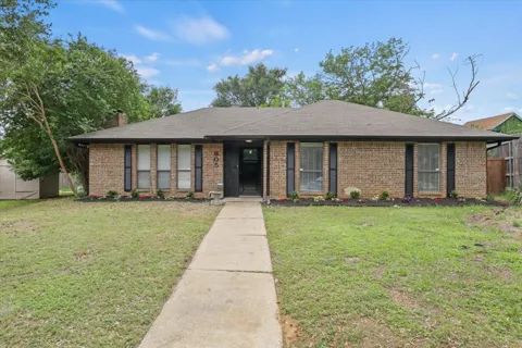 905 Timber Valley Circle