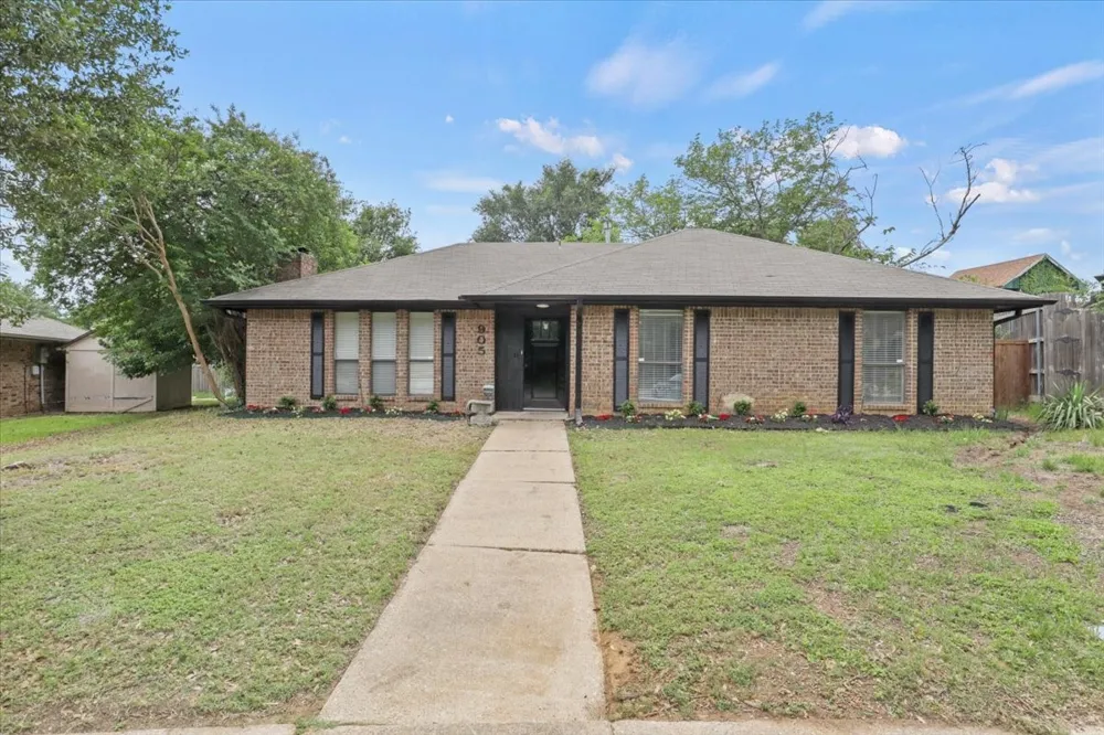 905 Timber Valley Circle Flower Mound, TX 75028