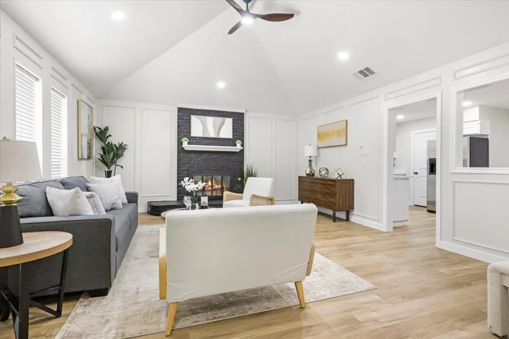 905 Timber Valley Circle Flower Mound, TX 75028