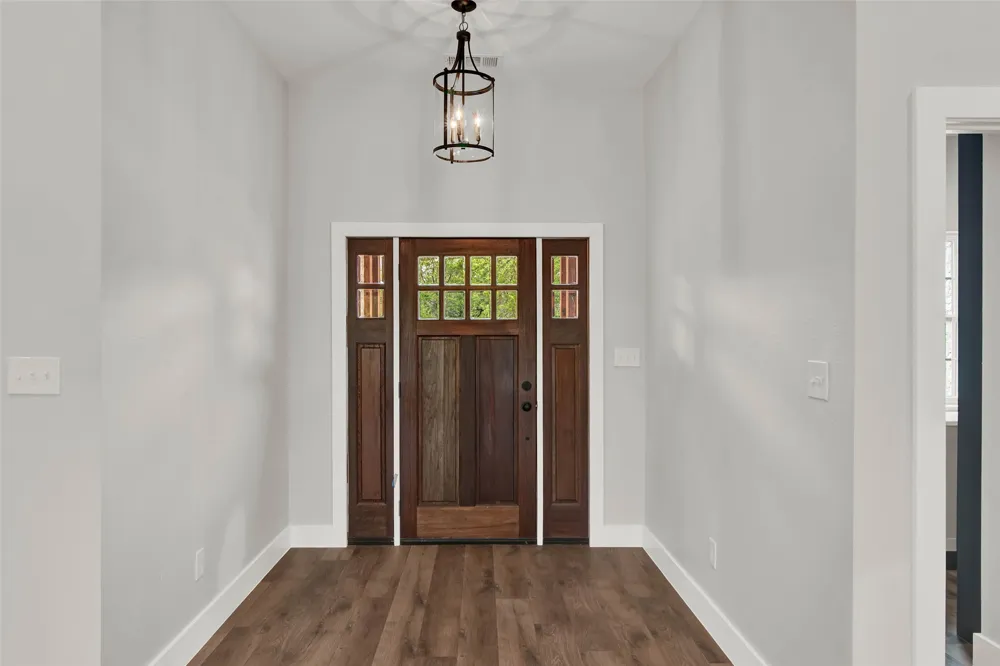 1179 Robertson Road Whitewright, TX 76273