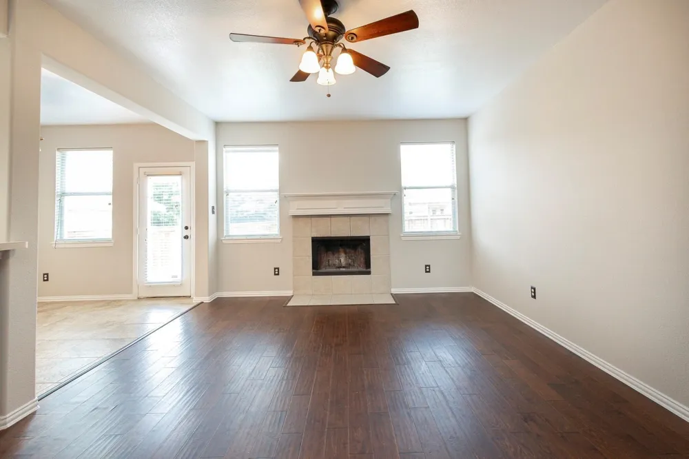 1509 Heron Drive Aubrey, TX 76227