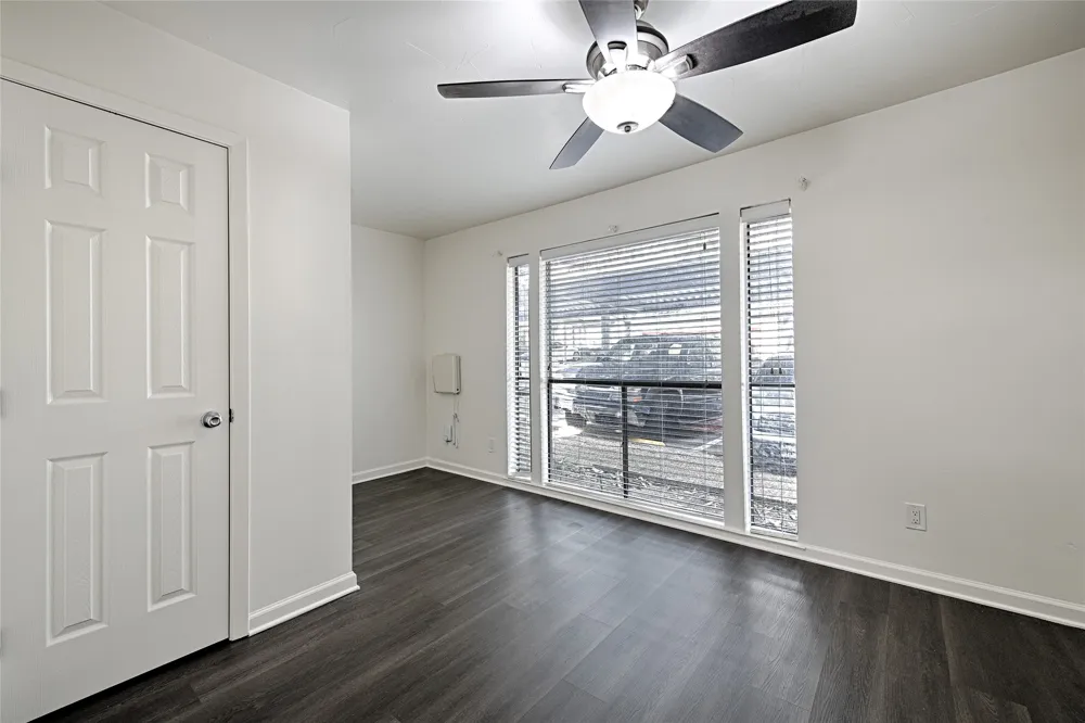 4561 Oconnor #1292 Irving, TX 75062
