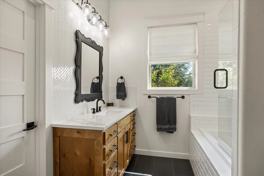 1281 Shady Oaks Circle Glen Rose, TX 76043